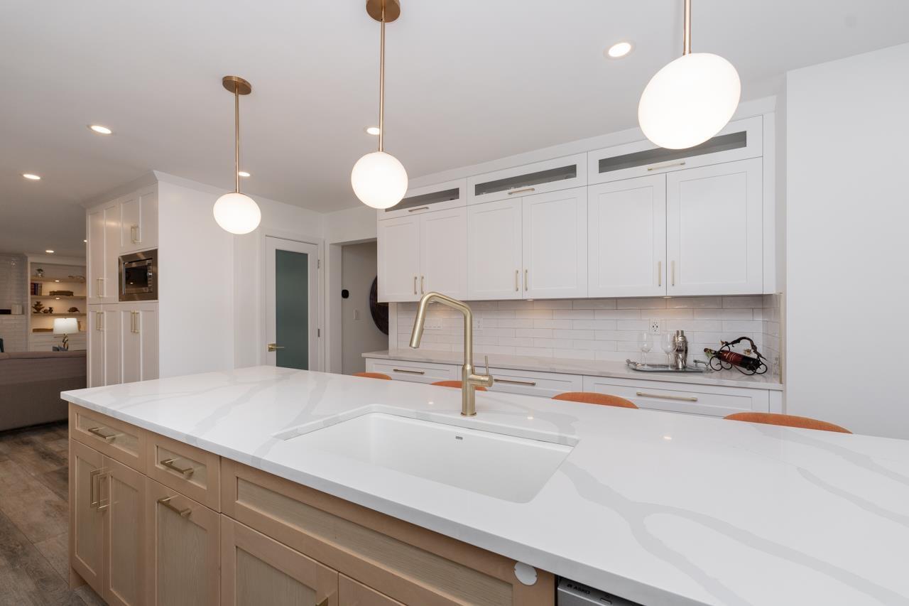 4442 209b Street, Langley, British Columbia  V3A 8Y8 - Photo 10 - R2946890