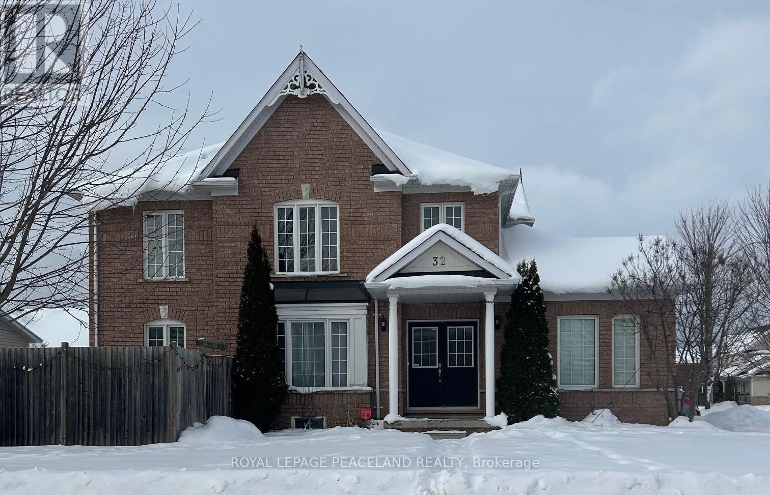 32 COUNSELLOR TERRACE, Barrie, Ontario