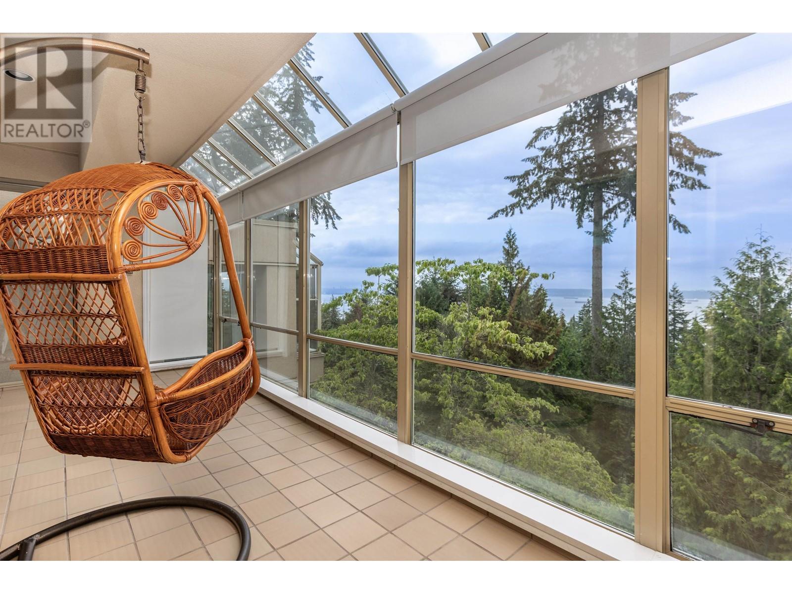 3070 Deer Ridge Close, West Vancouver, British Columbia  V7S 4W1 - Photo 4 - R2957387