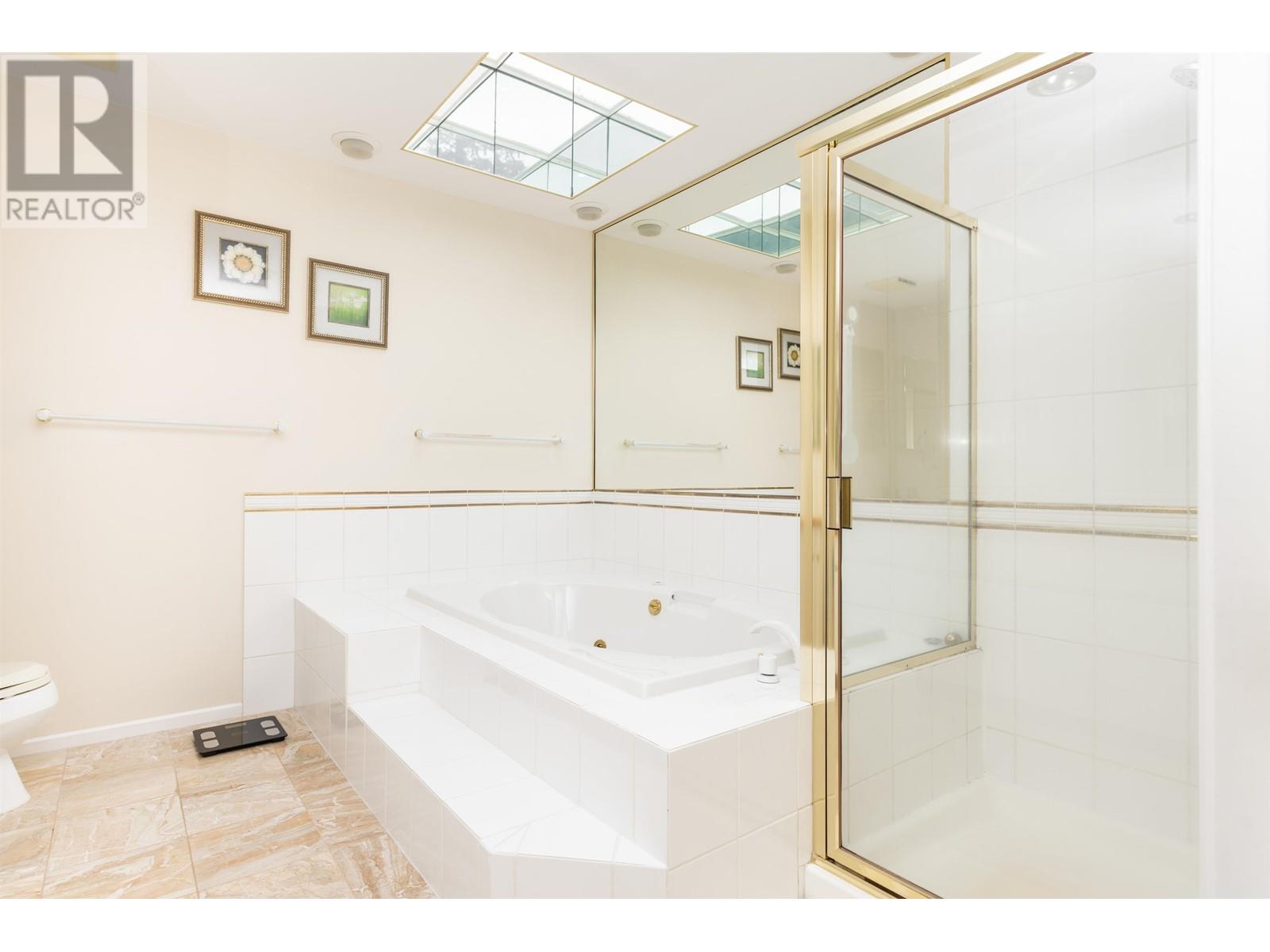3070 Deer Ridge Close, West Vancouver, British Columbia  V7S 4W1 - Photo 35 - R2957387