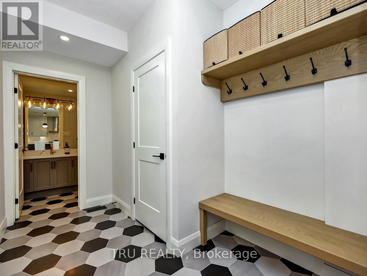 Property at 34 GRANTON AVENUE image 3
