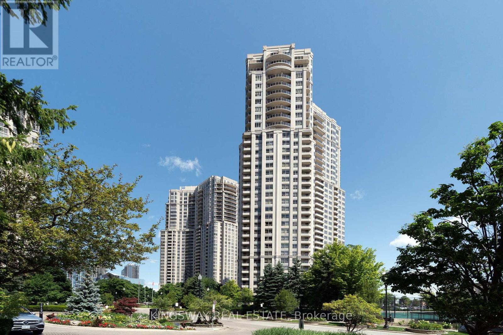 Property at 2018 - 25 KINGSBRIDGE GARDEN CIRCLE image 2