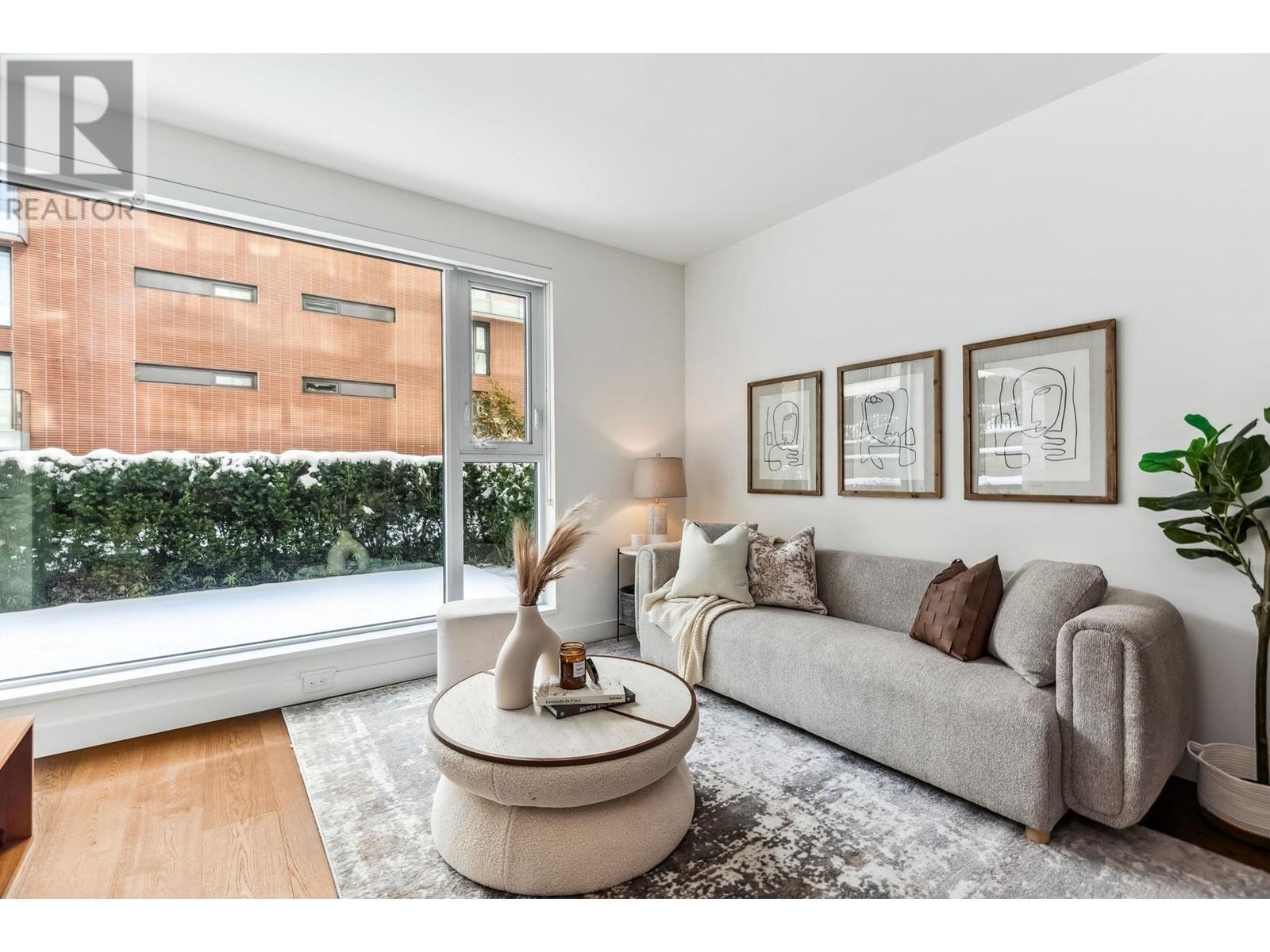 208 7228 Adera Street, Vancouver, British Columbia V6P 0H8 - Photo 1 - R2957565