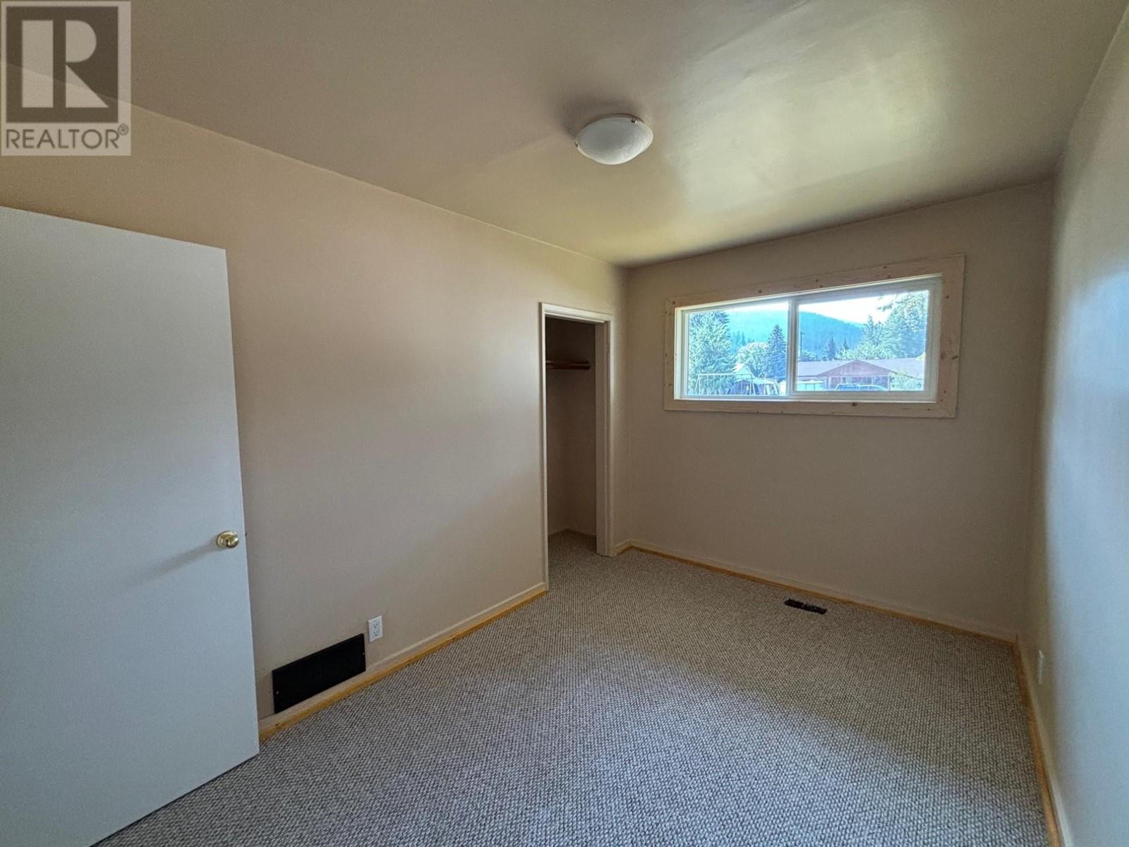 503 Woodgreen Crescent, Greenwood, British Columbia  V0H 1J0 - Photo 9 - 10332619