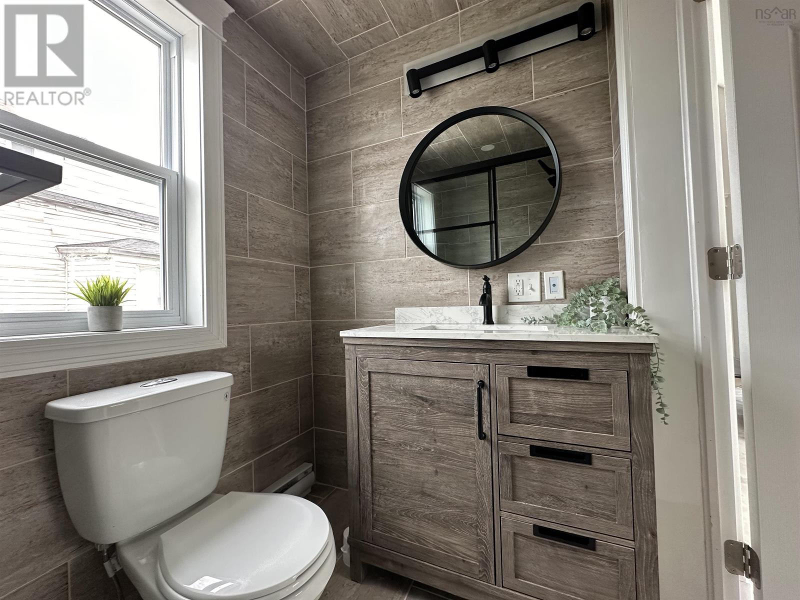 46 Queen Street, Scotchtown, Nova Scotia  B1H 1G2 - Photo 14 - 202501193