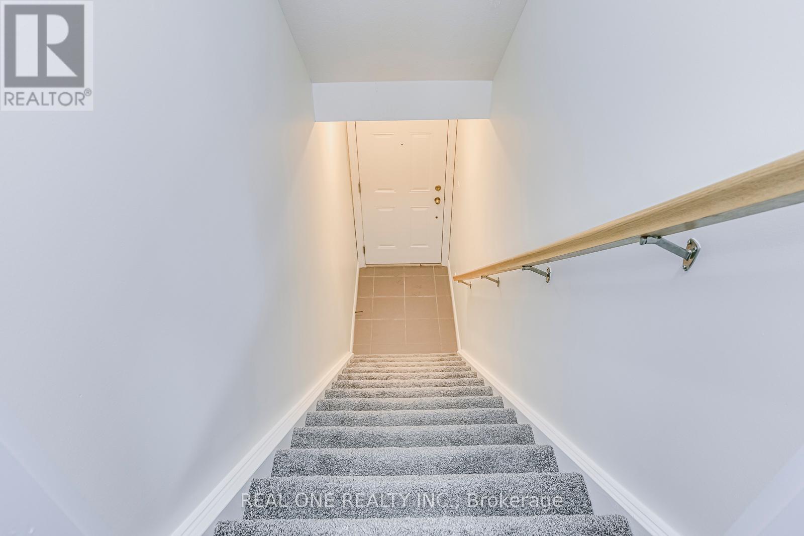 Property at #B - 626 WOODLAWN ROAD E image 4