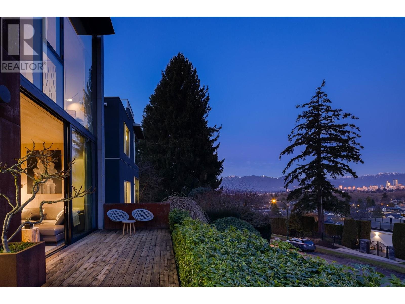 3515 Blenheim Street, Vancouver, British Columbia  V6L 2X8 - Photo 1 - R2957212