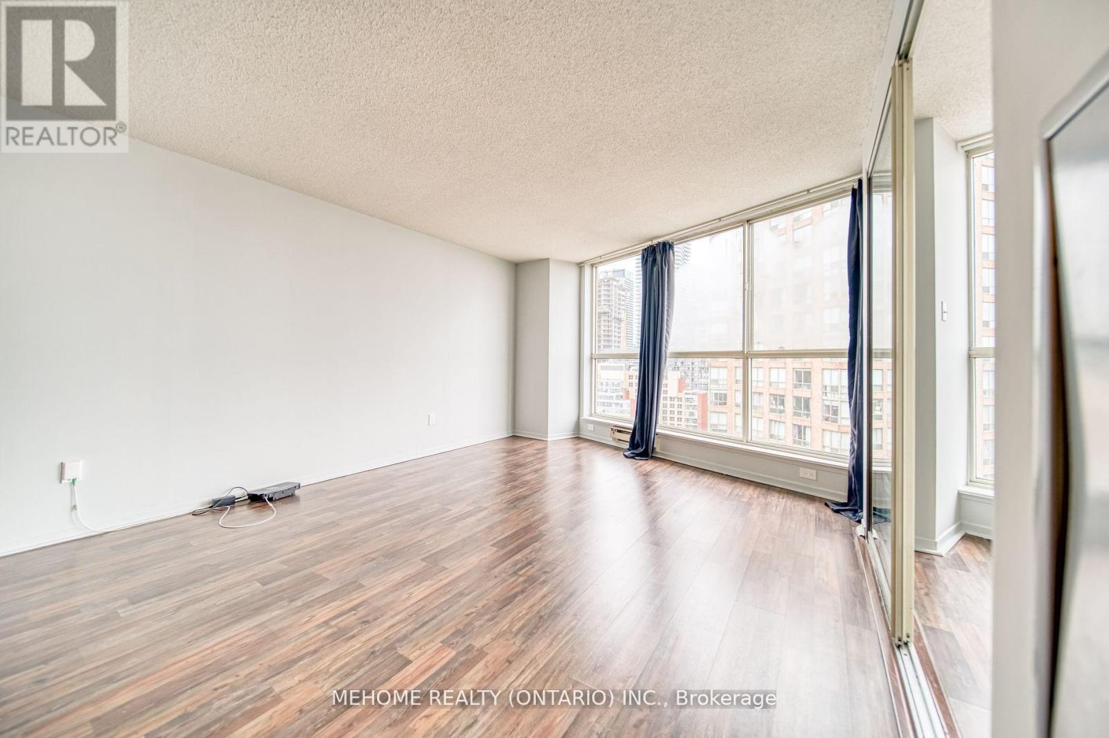 2106 - 1055 Bay Street, Toronto, Ontario  M5S 3A3 - Photo 30 - C11824351