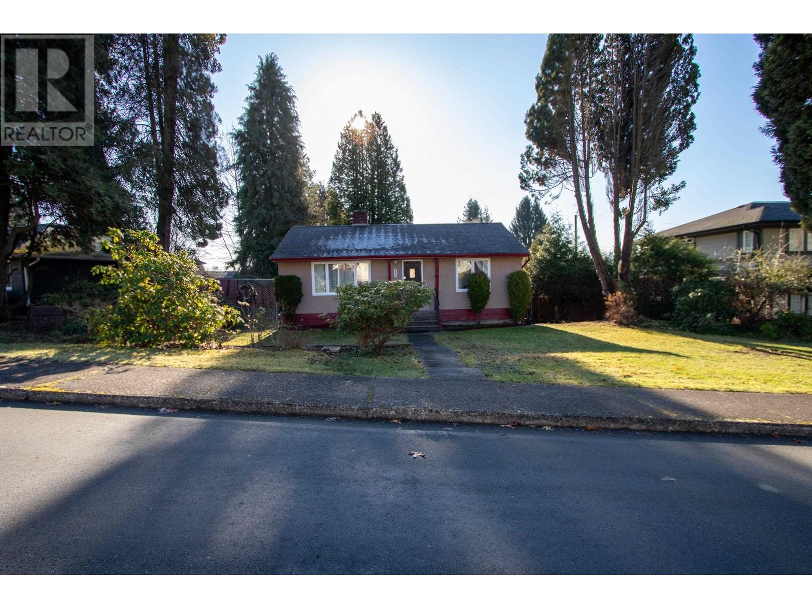 6230 Buchanan Street, Burnaby, British Columbia  V5B 2S5 - Photo 29 - R2957355