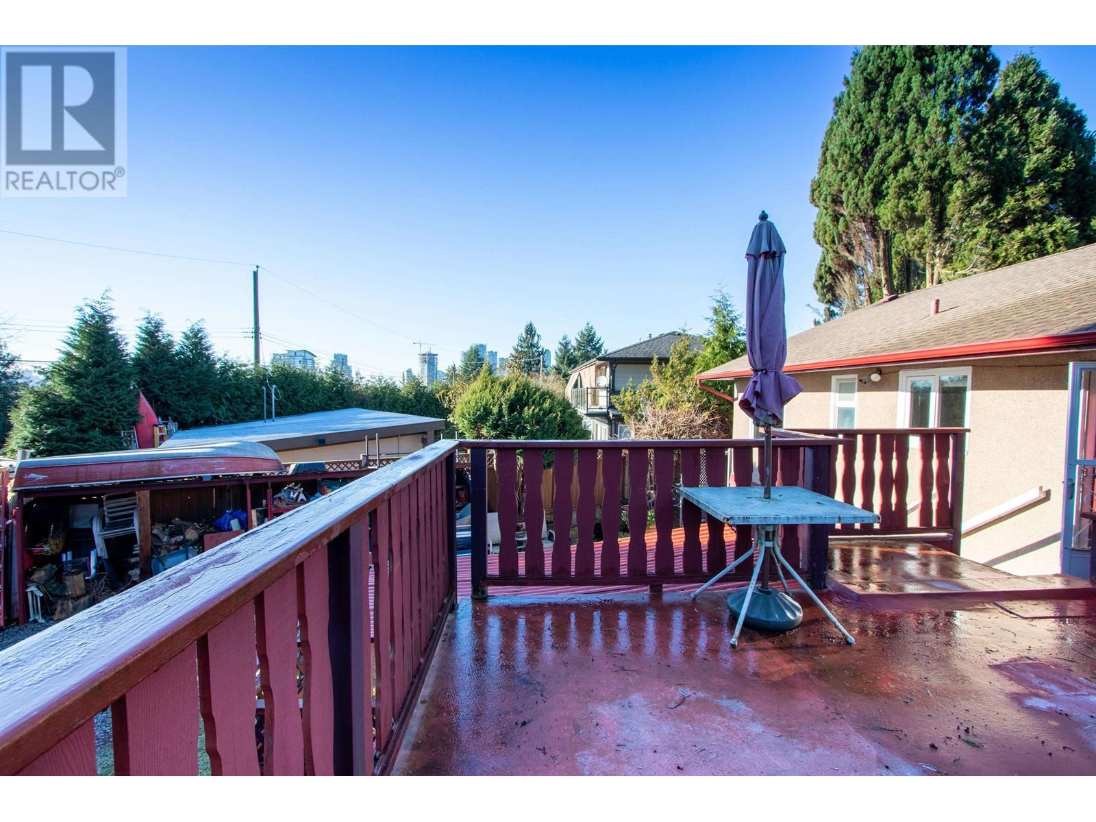 6230 Buchanan Street, Burnaby, British Columbia  V5B 2S5 - Photo 24 - R2957355