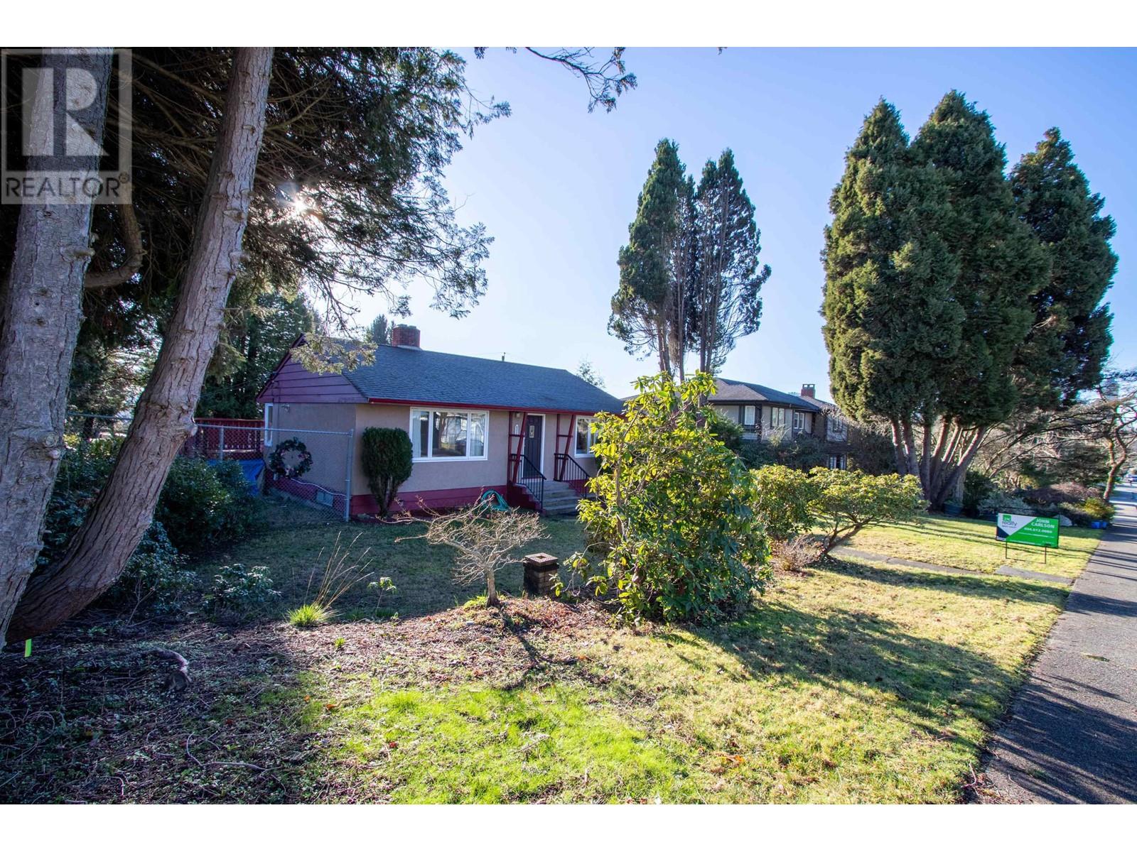 6230 Buchanan Street, Burnaby, British Columbia  V5B 2S5 - Photo 28 - R2957355