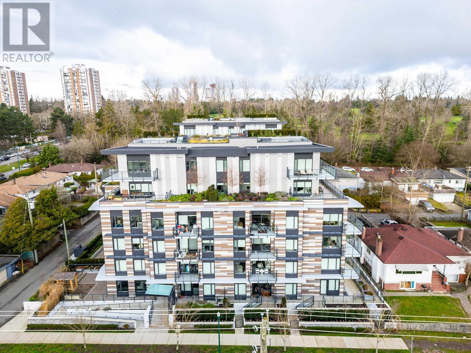 Listing Picture 2 of 29 : 306 477 W 59TH AVENUE, Vancouver / 溫哥華 - 魯藝地產 Yvonne Lu Group - MLS Medallion Club Member