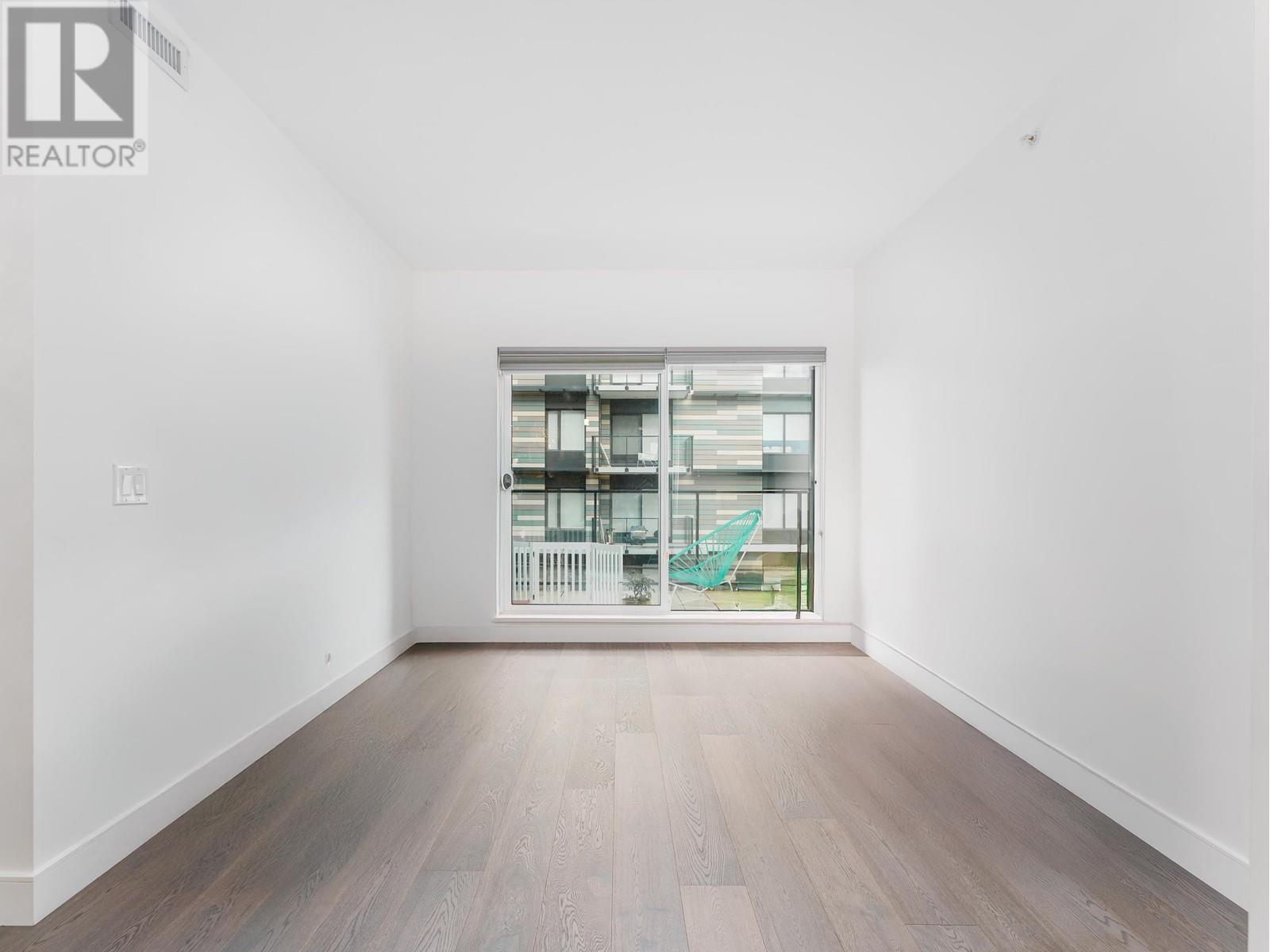 Listing Picture 12 of 29 : 306 477 W 59TH AVENUE, Vancouver / 溫哥華 - 魯藝地產 Yvonne Lu Group - MLS Medallion Club Member