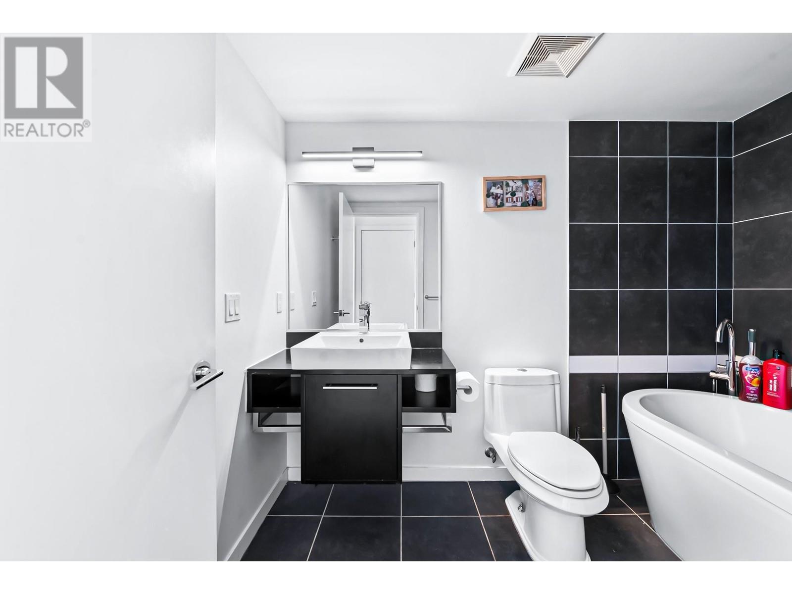 3103 689 Abbott Street, Vancouver, British Columbia  V6B 0J2 - Photo 14 - R2957316