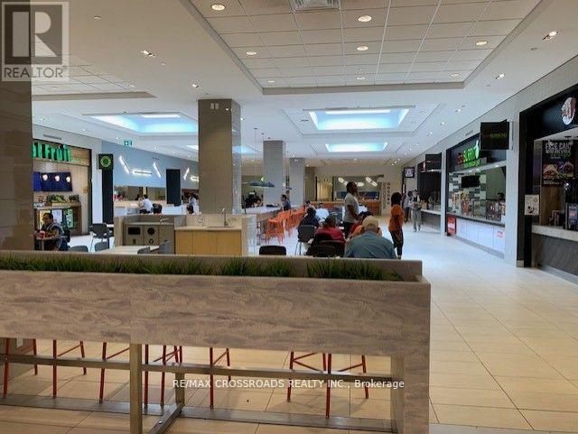 Property at 234 - 700 LAWRENCE AVENUE W image 2