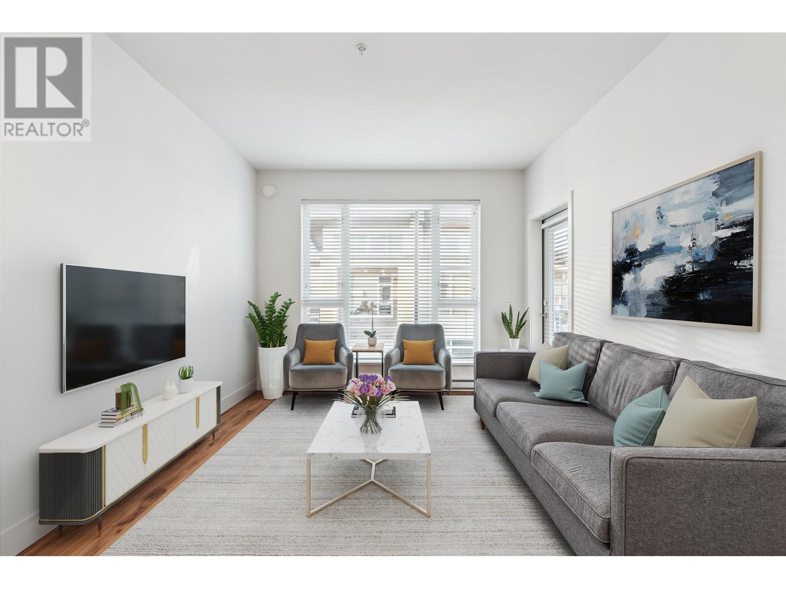 Listing Picture 4 of 15 : PH 51 5355 LANE STREET, Burnaby / 本拿比 - 魯藝地產 Yvonne Lu Group - MLS Medallion Club Member