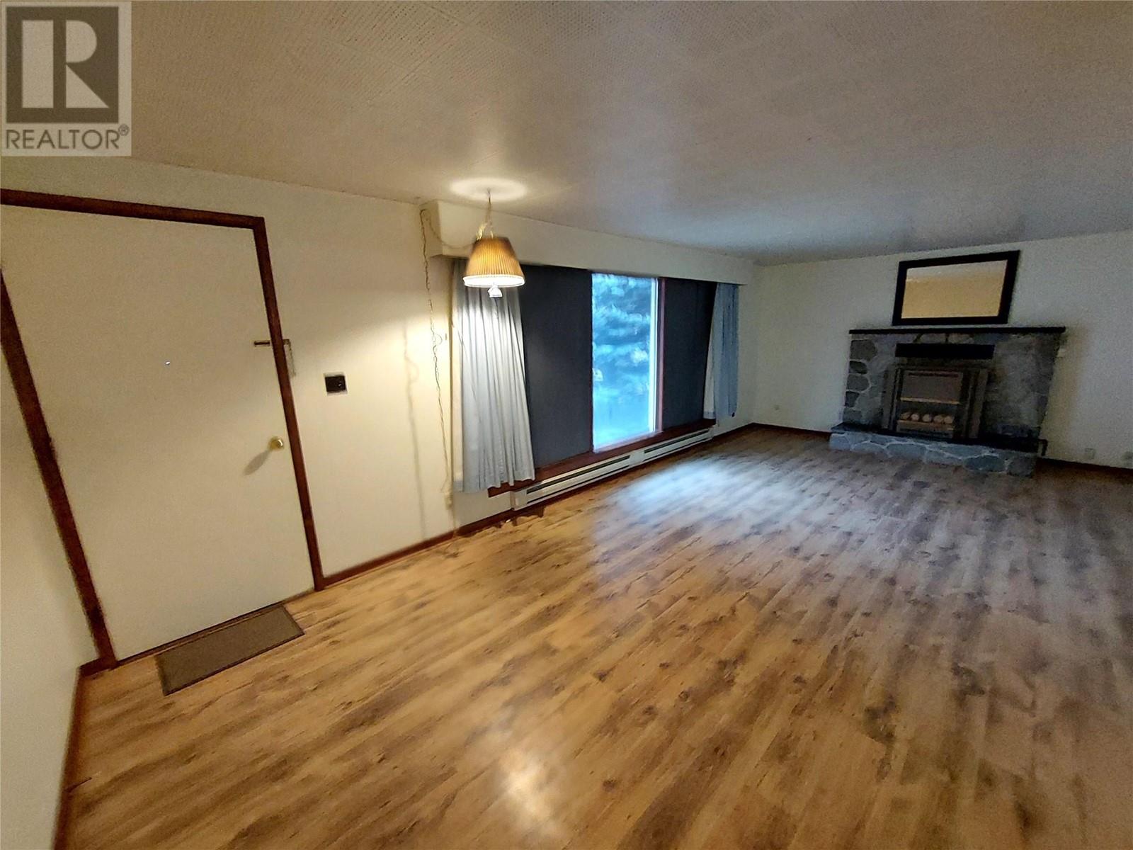 17 7th Avenue, Keremeos, British Columbia V0X 1N3 - Photo 22 - 10328223