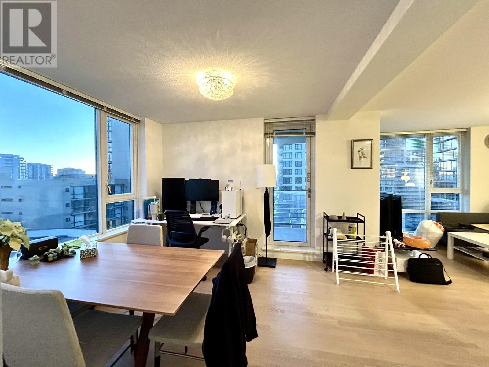 Listing Picture 5 of 17 : 1007 7979 FIRBRIDGE WAY, Richmond / 烈治文 - 魯藝地產 Yvonne Lu Group - MLS Medallion Club Member