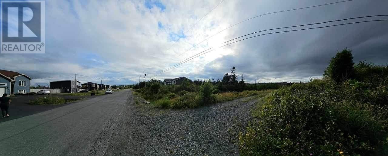 Property at 22 Pulpit Rock Road image