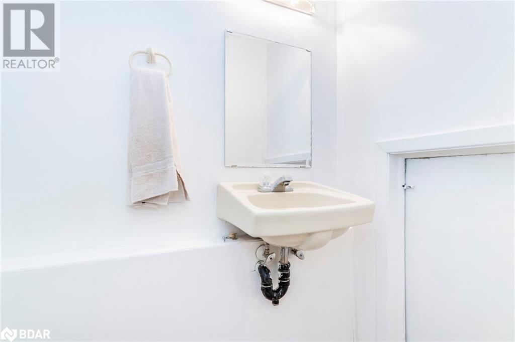 63 Ferris Lane, Barrie, Ontario  L4M 5C4 - Photo 27 - 40691143