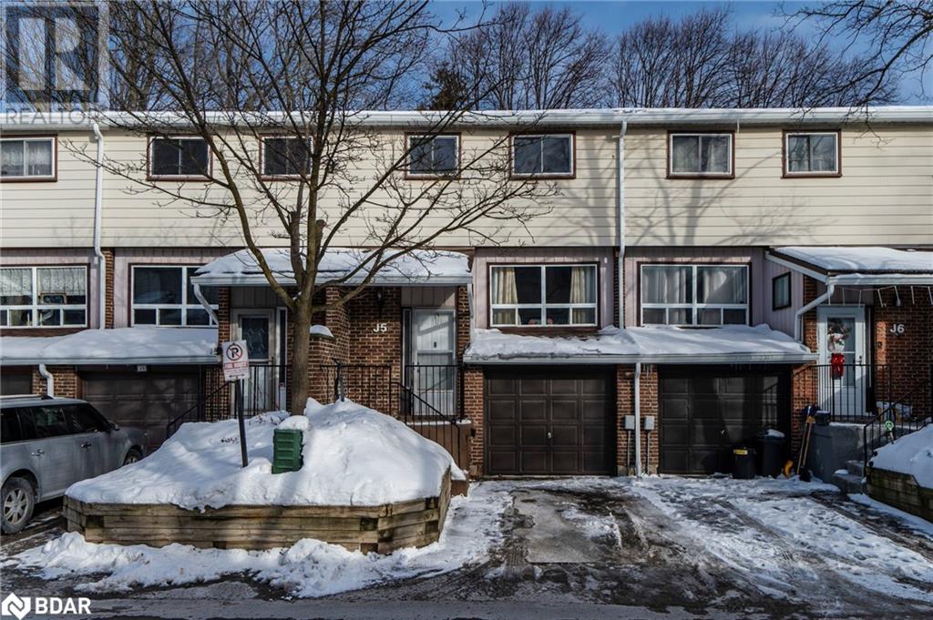 63 Ferris Lane, Barrie, Ontario  L4M 5C4 - Photo 3 - 40691143