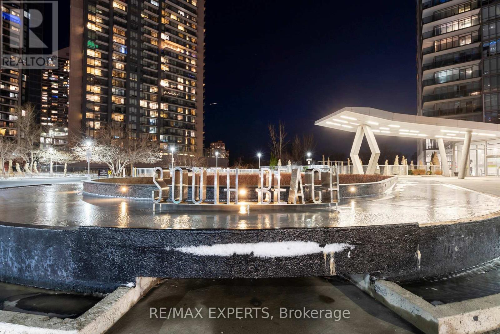 Property at PH-3007 - 90 PARK LAWN ROAD image 4