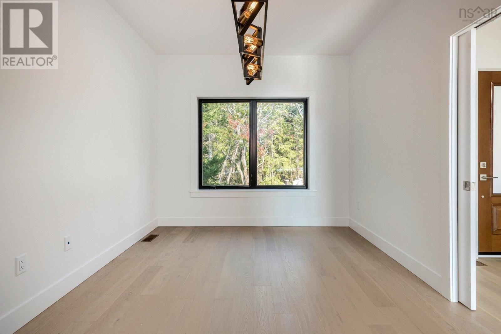 7410 St Margarets Bay Road, Boutiliers Point, Nova Scotia  B3Z 1S6 - Photo 19 - 202501206