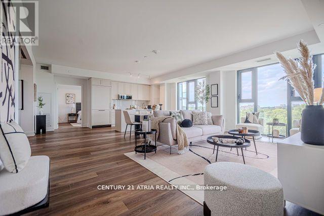 Property at 803 - 250 LAWRENCE AVENUE W image 3