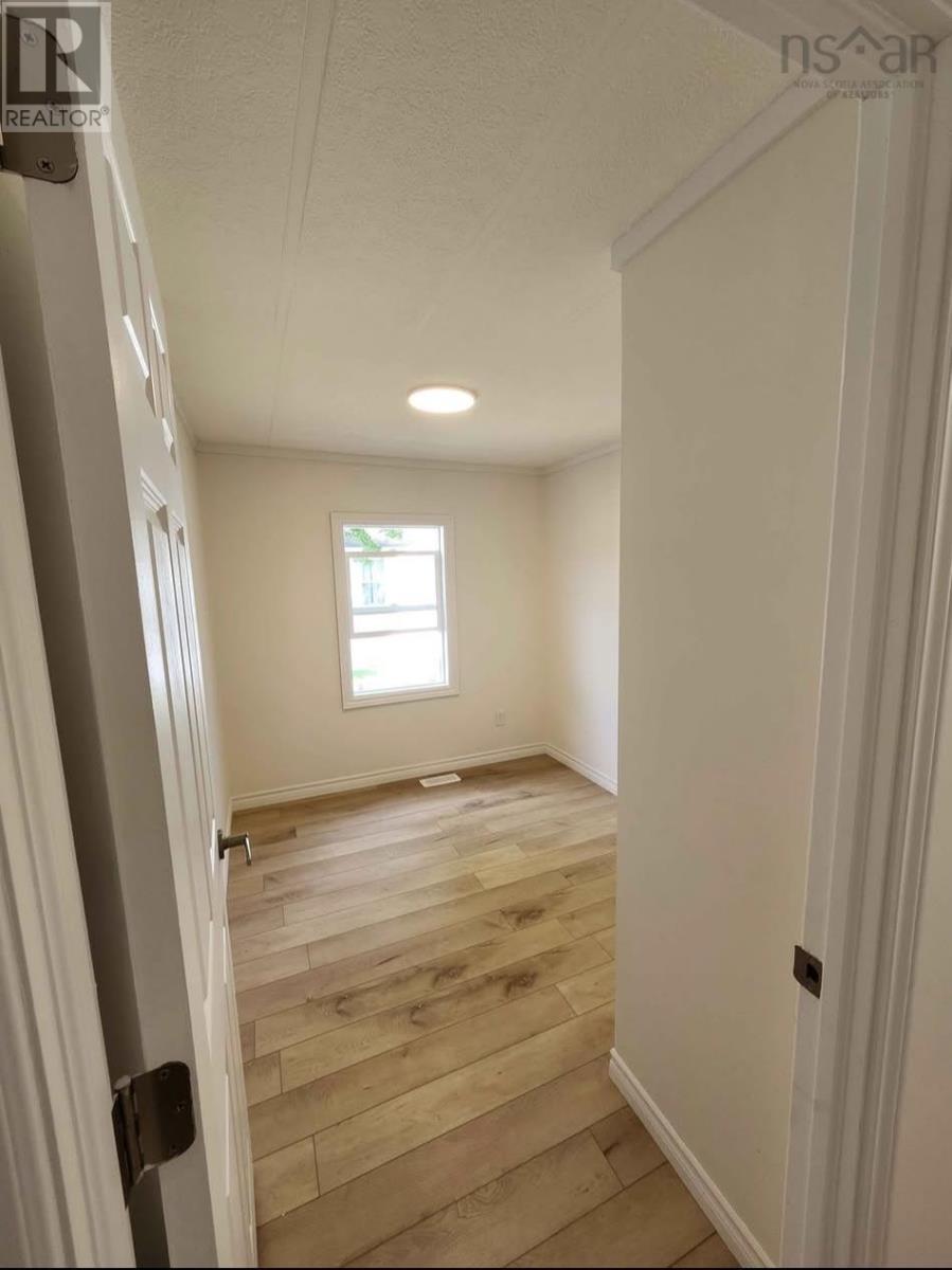 36 Bayview Drive, Amherst, Nova Scotia  B4H 4E7 - Photo 10 - 202501218
