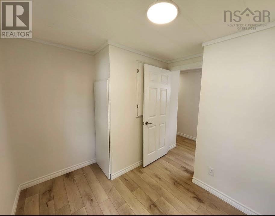 36 Bayview Drive, Amherst, Nova Scotia  B4H 4E7 - Photo 9 - 202501218