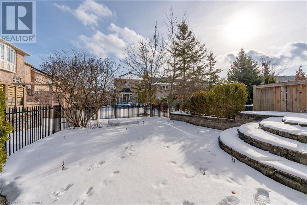 2295 Rochester Circle Unit# 37, Oakville, Ontario  L6M 5C9 - Photo 41 - 40686674