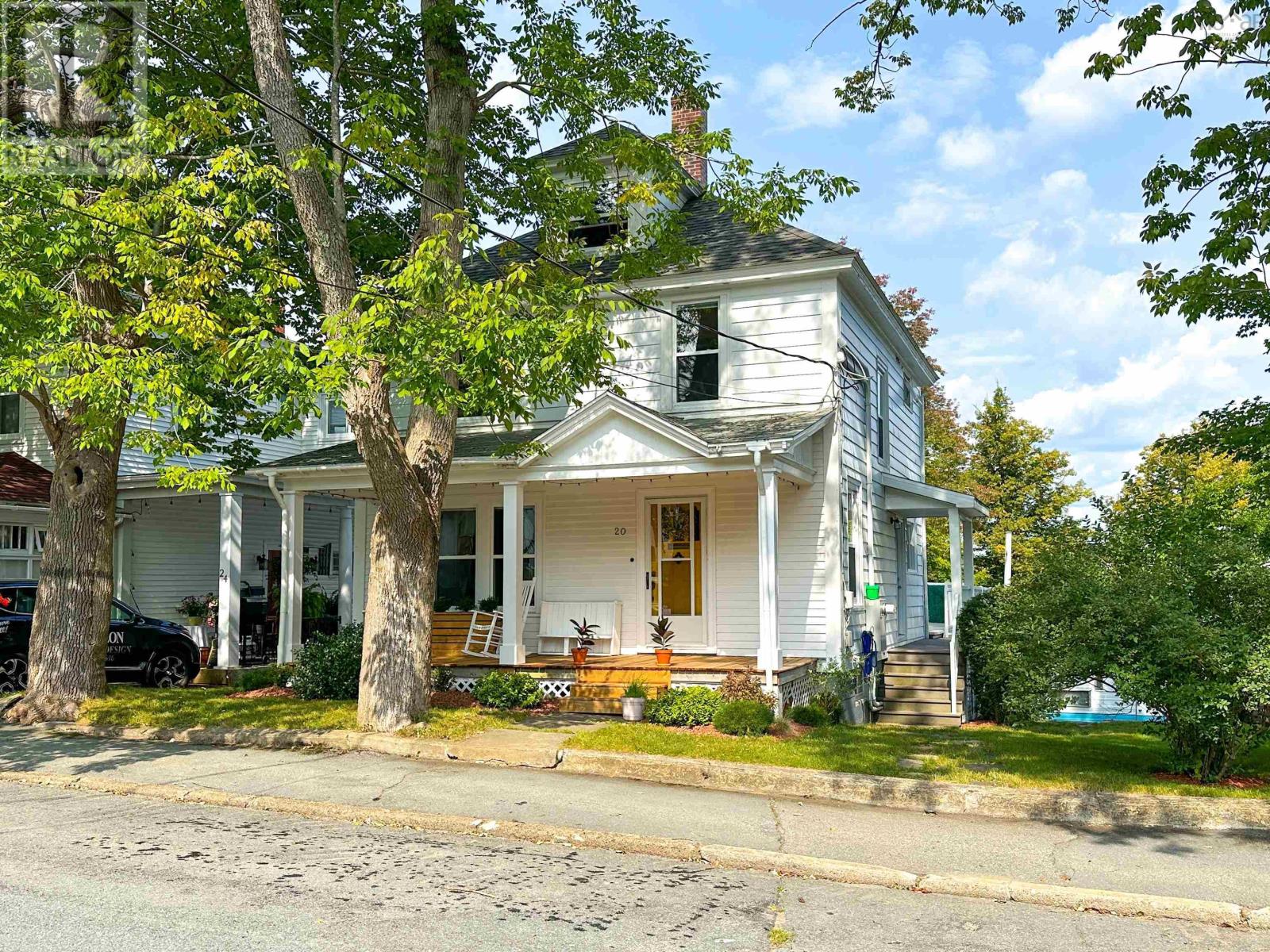 20 QUEEN Street, bridgewater, Nova Scotia