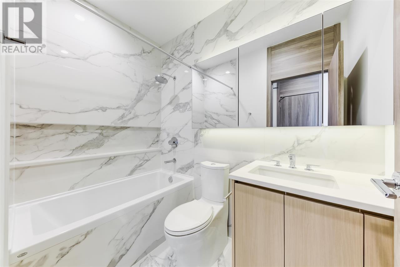 Listing Picture 5 of 14 : 3310 4890 LOUGHEED HIGHWAY, Burnaby / 本拿比 - 魯藝地產 Yvonne Lu Group - MLS Medallion Club Member
