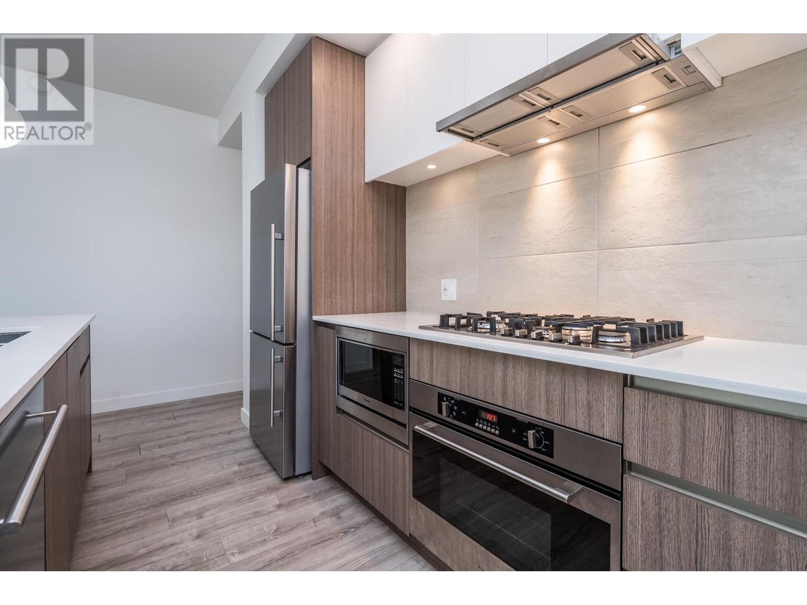 409 516 Foster Avenue, Coquitlam, British Columbia  V3J 0H8 - Photo 5 - R2957804