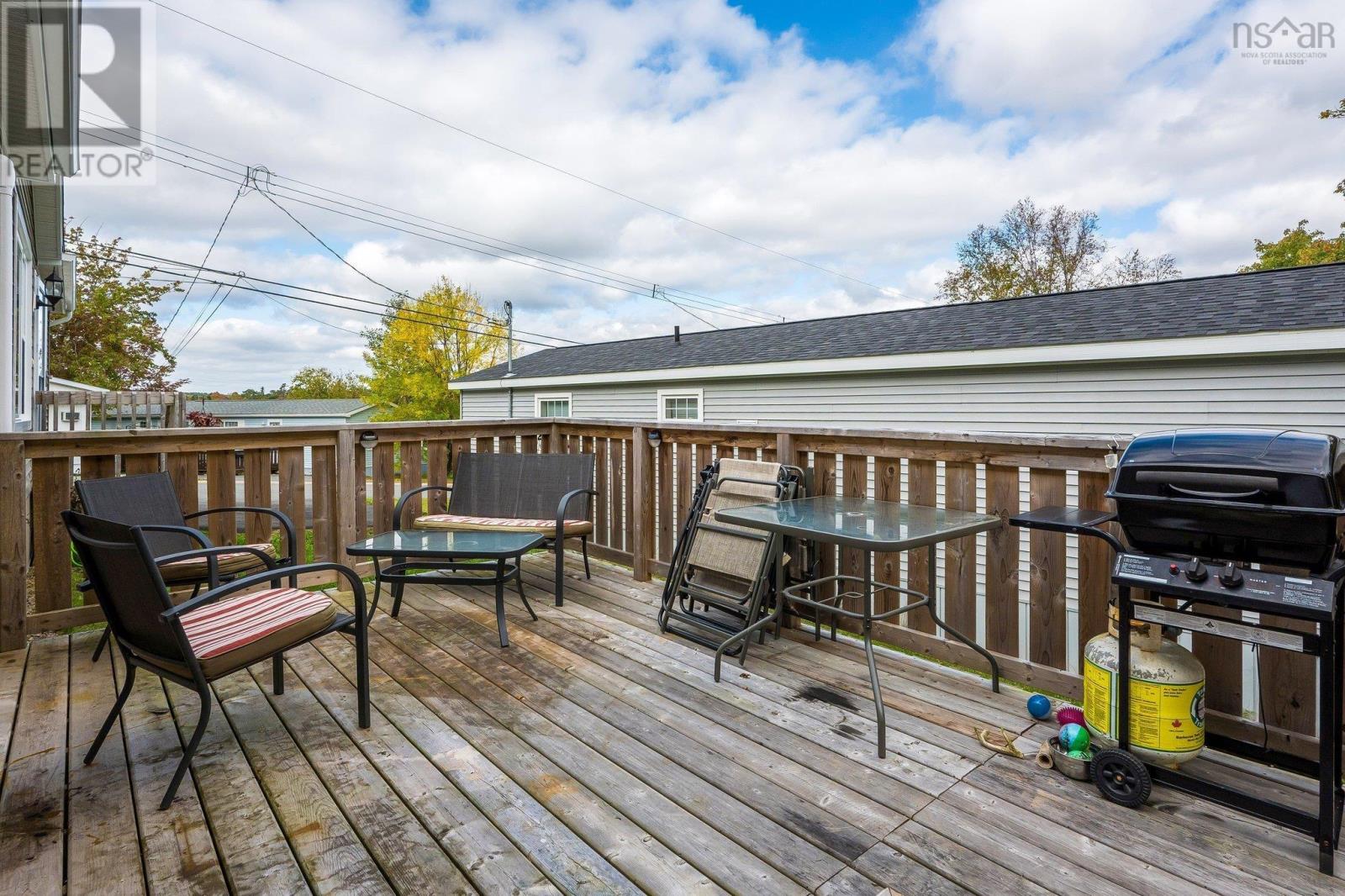 1188 Susan Drive, Beaver Bank, Nova Scotia  B4E 1P1 - Photo 30 - 202501232