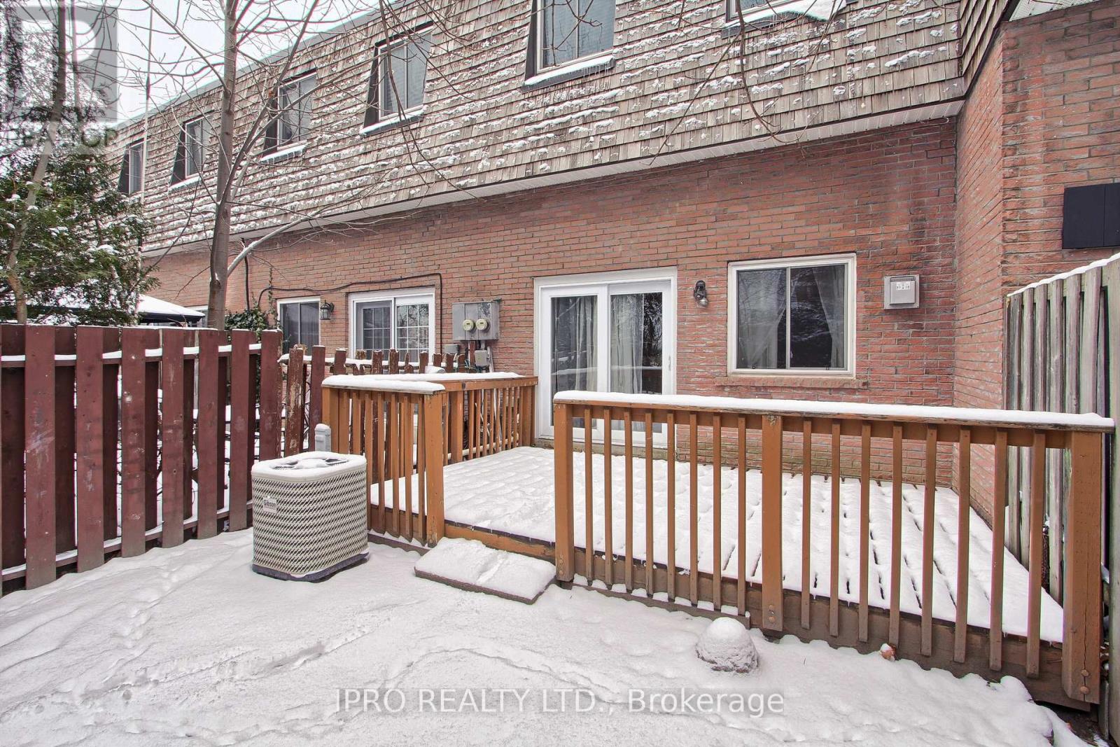 54 - 2145 Sherobee Road, Mississauga, Ontario  L5A 3G8 - Photo 38 - W11246932