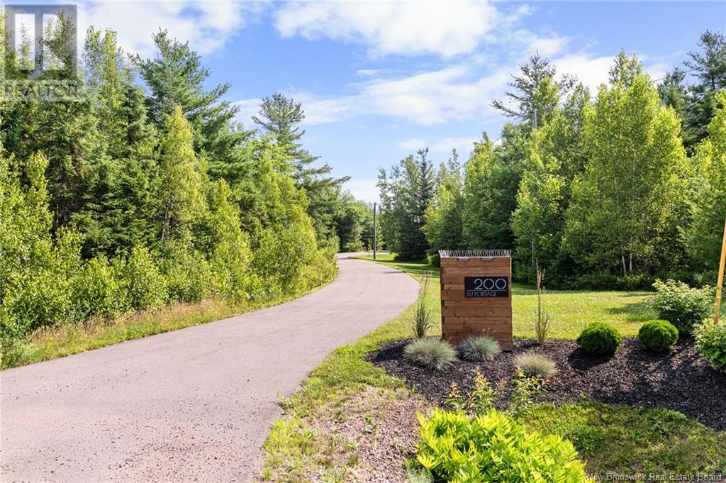 Property at 200 du Portage image 2