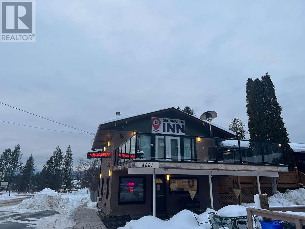 4881 ST MARY'S Street, radium hot springs, British Columbia V0A1M0