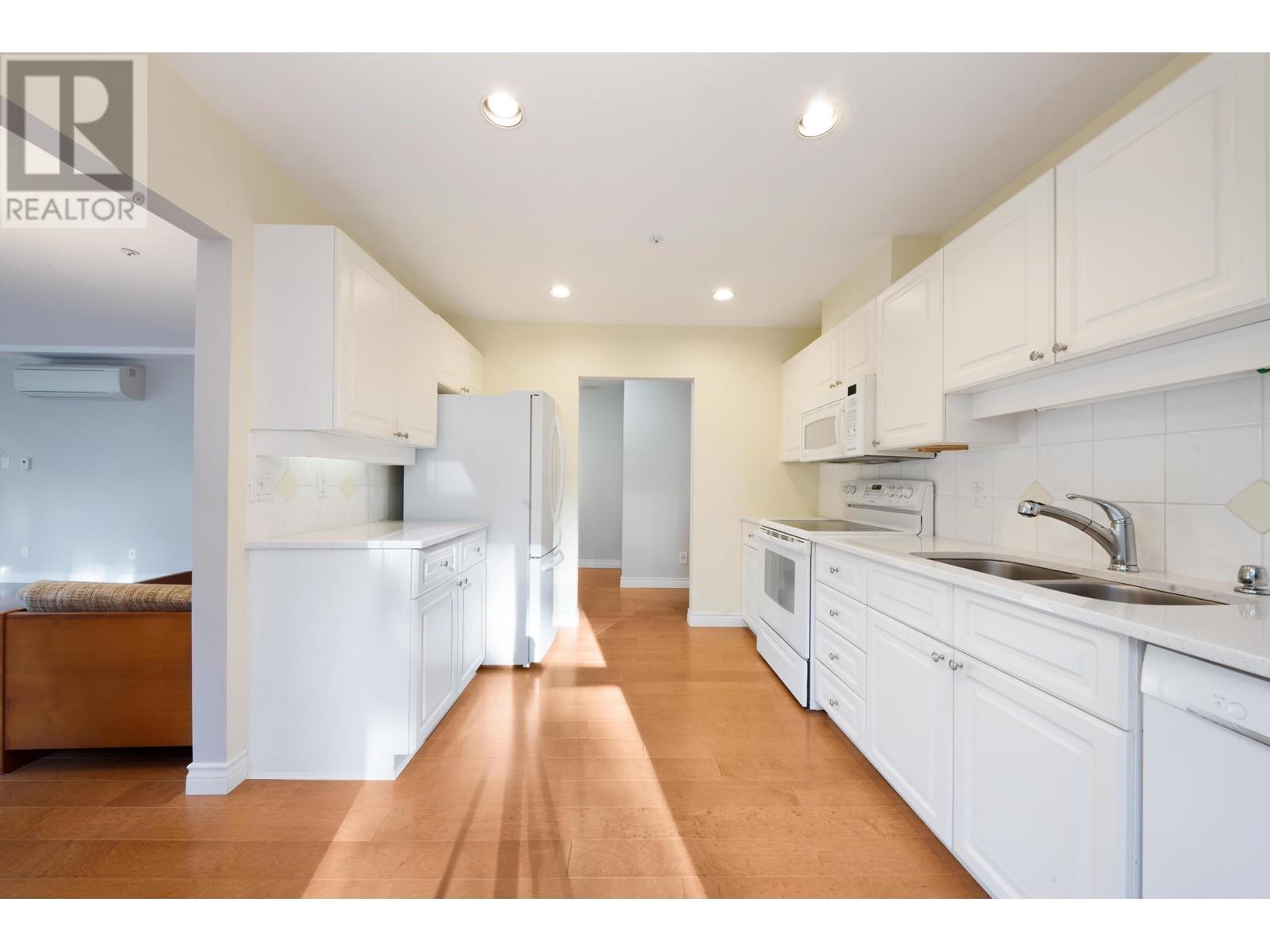 203 1281 Parkgate Avenue, North Vancouver, British Columbia  V7H 3A3 - Photo 17 - R2957805