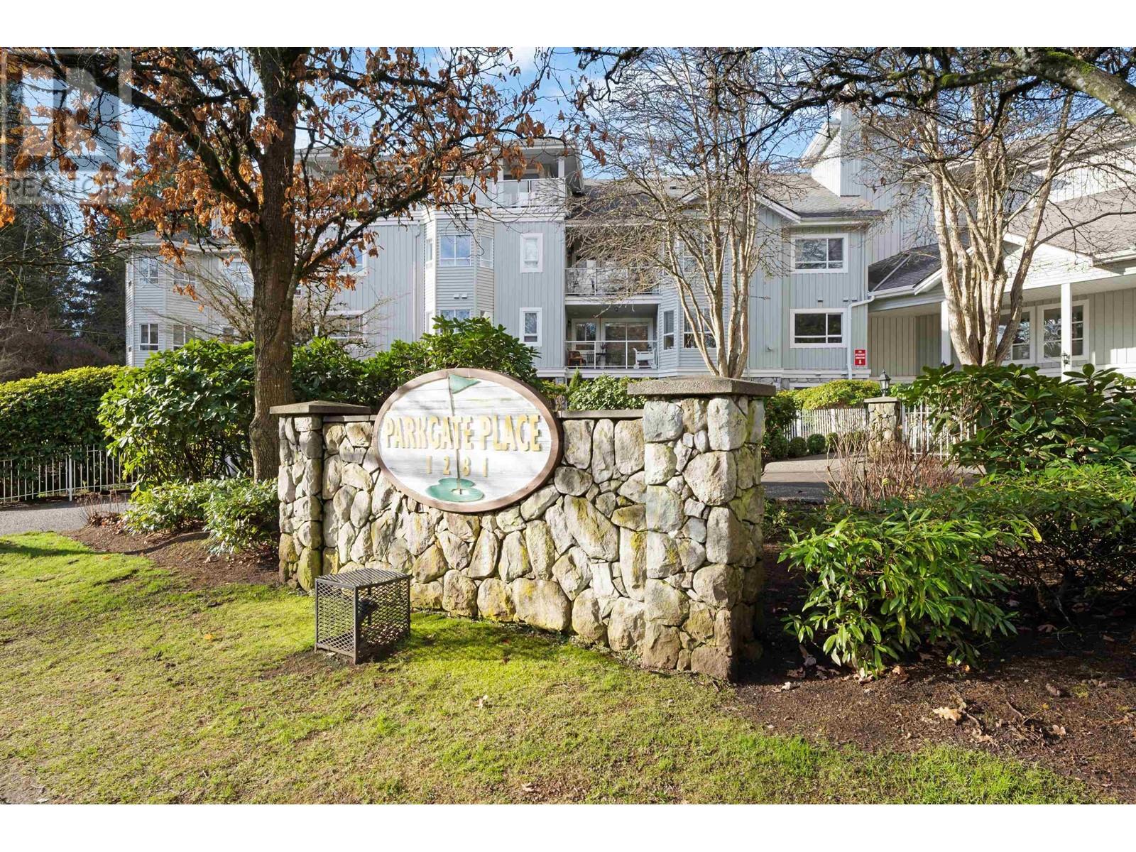 203 1281 Parkgate Avenue, North Vancouver, British Columbia  V7H 3A3 - Photo 3 - R2957805