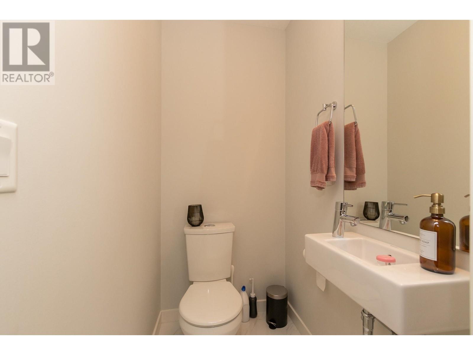 2418 11280 Pazarena Place, Maple Ridge, British Columbia  V2X 9H8 - Photo 15 - R2957812