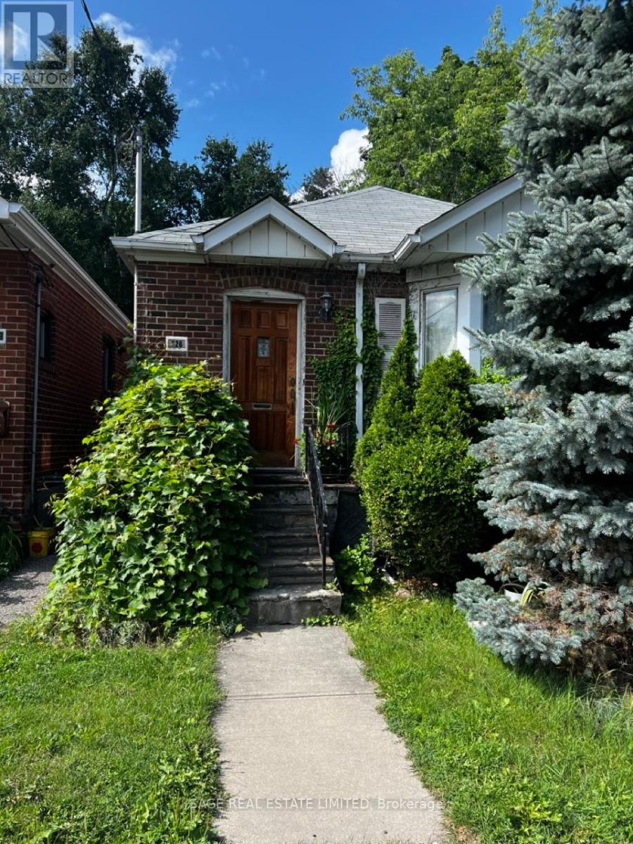 Property at 326 LAWRENCE AVENUE W image