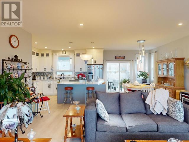 4374 Quebec Ave, Powell River, British Columbia   - Photo 13 - 18595