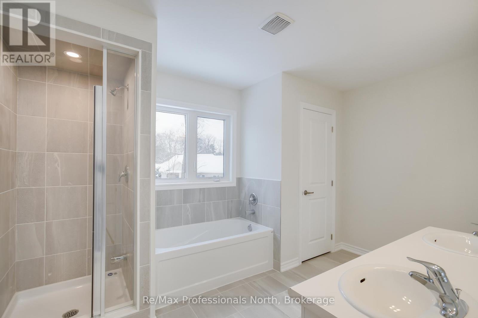 335 Beechwood Forest Lane, Gravenhurst, Ontario  P1P 0H8 - Photo 18 - X11931893