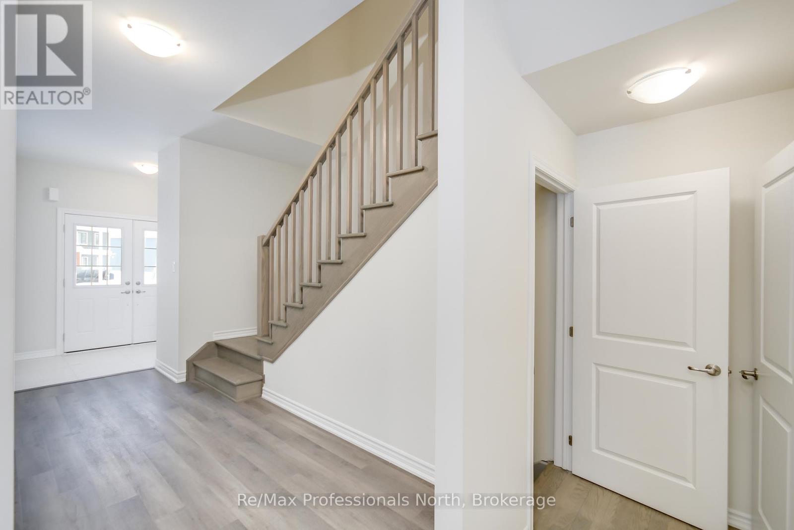 335 Beechwood Forest Lane, Gravenhurst, Ontario  P1P 0H8 - Photo 4 - X11931893
