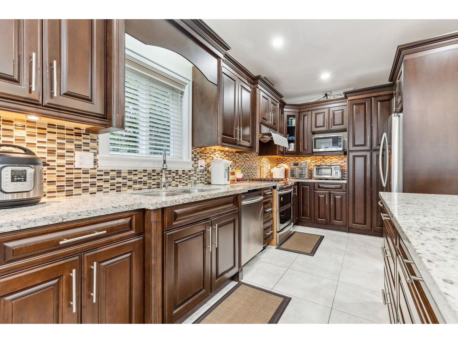14193 Melrose Drive, Surrey, British Columbia  V3R 5R3 - Photo 8 - R2957835