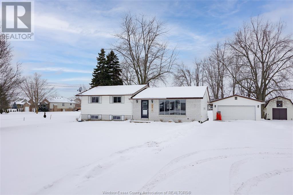 2410 Front Road North, Amherstburg, Ontario  N9V 3R3 - Photo 1 - 25001268