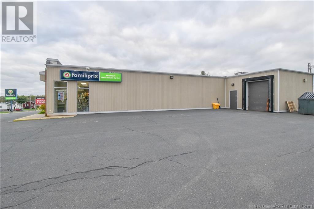 Property at 1351 des Fondateurs Street image 4