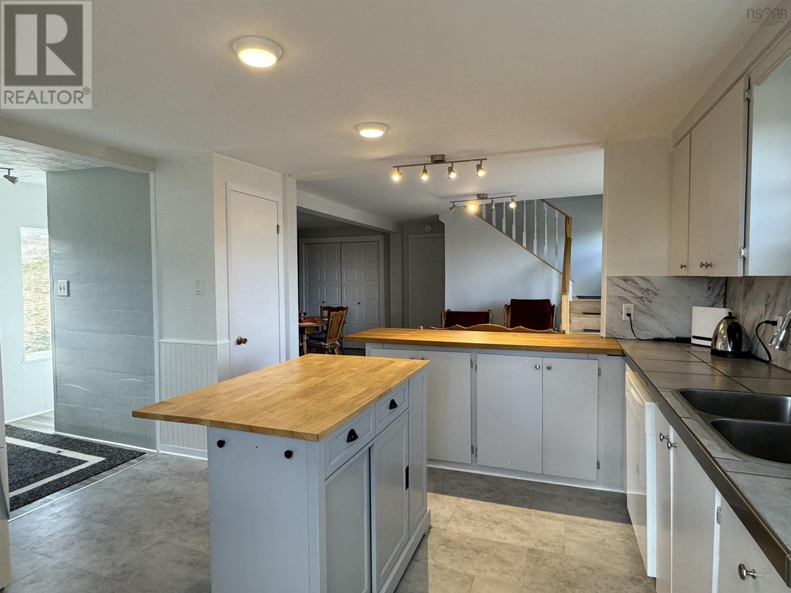 480 New Ross Road, Leminster, Nova Scotia  B0N 2T0 - Photo 9 - 202425895