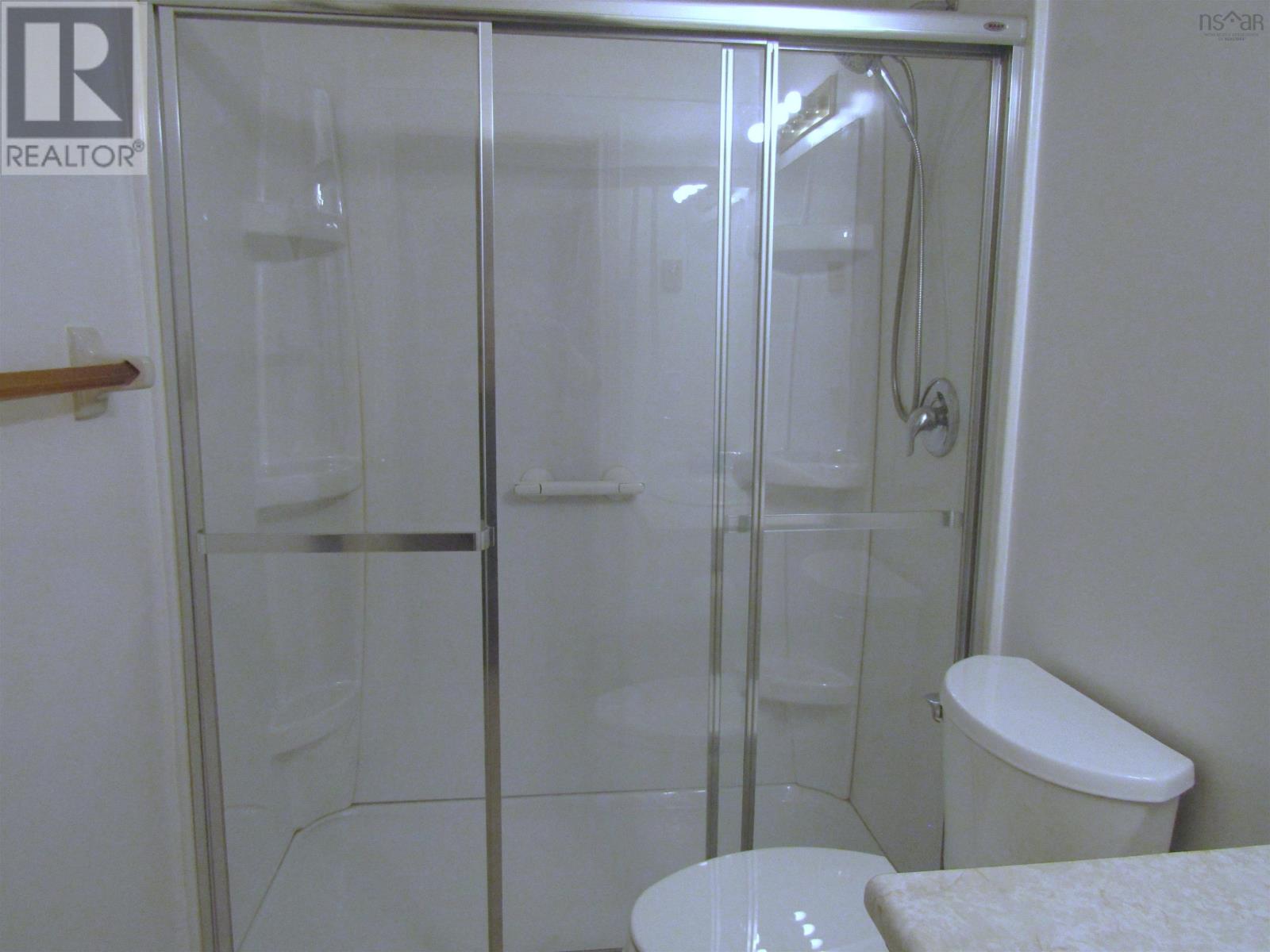 13 5 Rose Way, Dartmouth, Nova Scotia  B2Y 4L9 - Photo 15 - 202501246